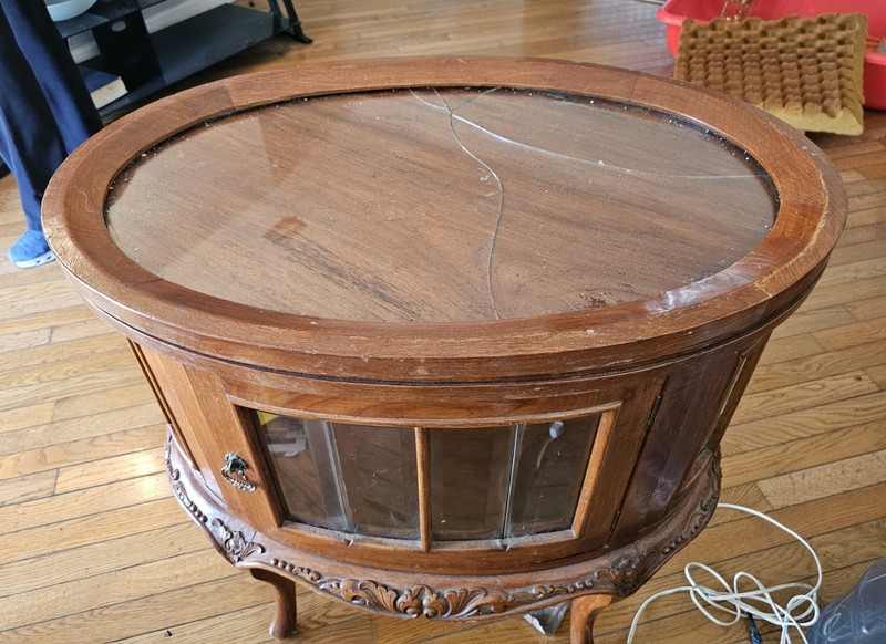 Vintage Queen Anne Style Oval Virtue Display Cabinet/End Table gallery
