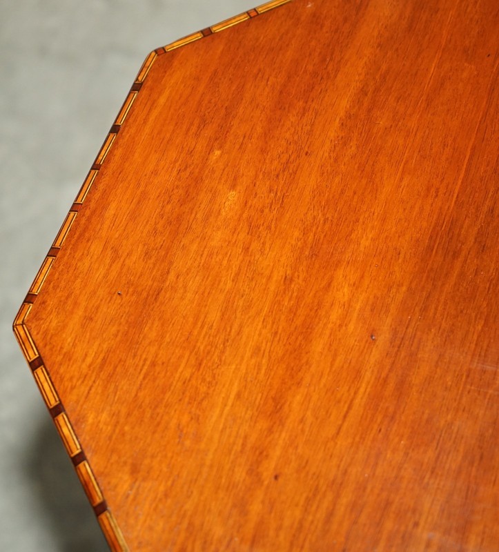 FULLY RESTORED SUBLIME ANTIQUE CIRCA 1880 MAHOGANY INLAID TRIPOD SIDE LAMP TABLE gallery