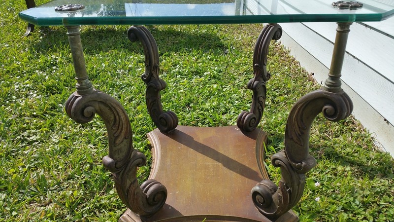 Vtg Weiman Heirloom Quality Side End Table Hand Carved Wood Glass Brass gallery