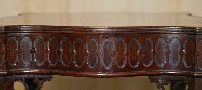 FULLY RESTORED ANTIQUE HOWARD & SONS THOMAS CHIPPENDALE KETTLE STAND SIDE TABLE gallery