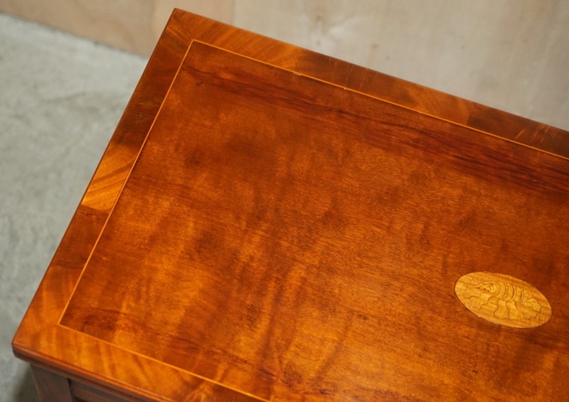 FINE ANTIQUE SHERATON BURR & BURL WALNUT CARD GAMES TABLE WITH SATINWOOD DETAIL gallery