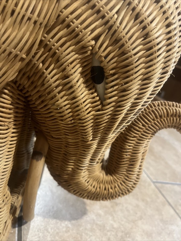 Vintage Rattan Wicker Elephant Side End Table Plant Stand ONE PIECE Original! gallery