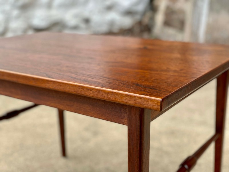 Mid-Century Modern Walnut Rectangle Occasional Side Table gallery