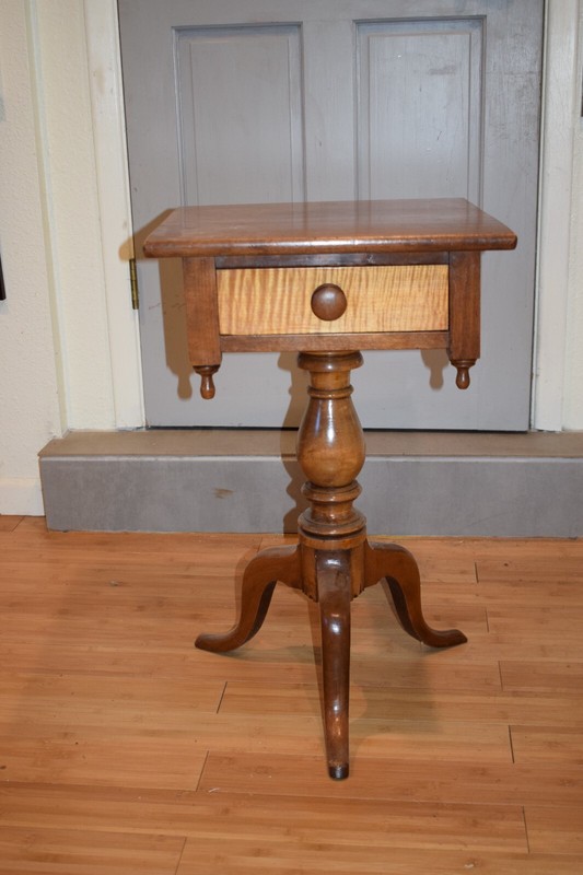 PERHAPS UNIQUE Late Federal sewing stand c. 1835– on trifid base!