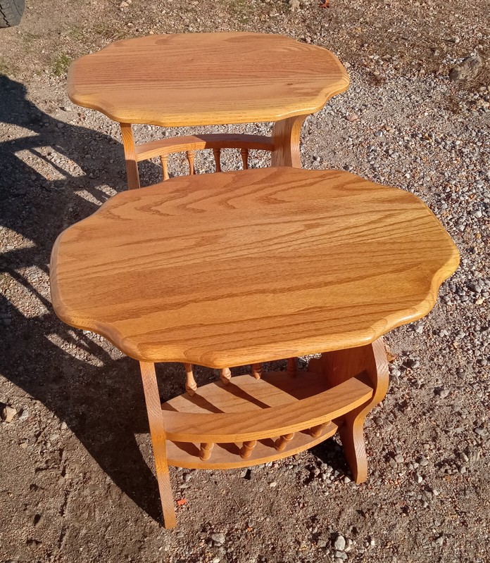 Solid Oak Magazine Rack End Table / (1 Table) (MRT-40) gallery
