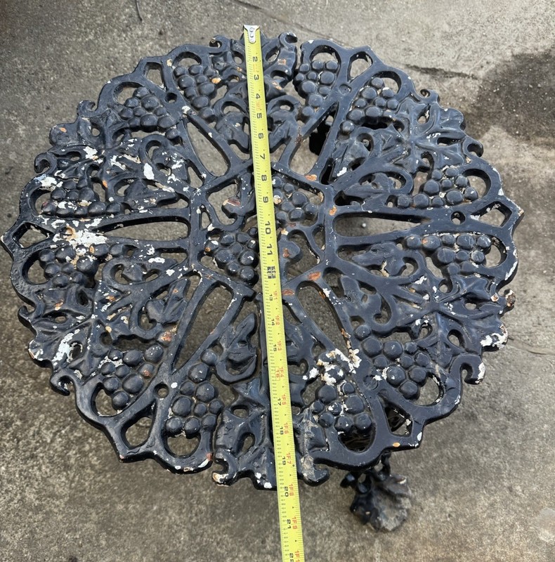 Antique Vintage Victorian Grape Vine Cast Iron Patio Table Grapes & Leaf Garden gallery