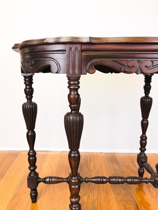 Wurlitzer Console/Side/Entry Table c.1900 in Mahogany