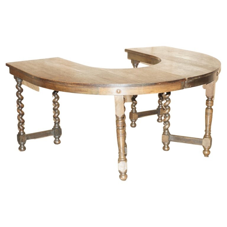 RARE & COLLECTABLE ANTIQUE JACOBEAN REVIVAL BARLEY TWIST LEG ENGLISH HUNT TABLE