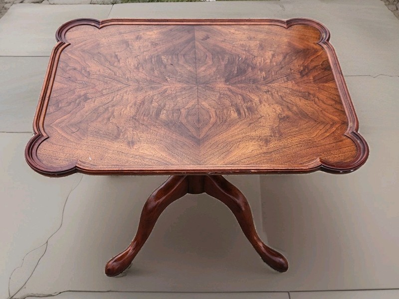 Vtg Tagged Beautiful Baker Furniture Georgian Style Oak Side Table 26 X 20 X 18