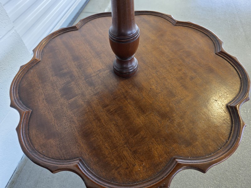Grand Rapids Mahogany 3-Tier Pie Crust Table Chippendale Dumbwaiter Claw 167 gallery