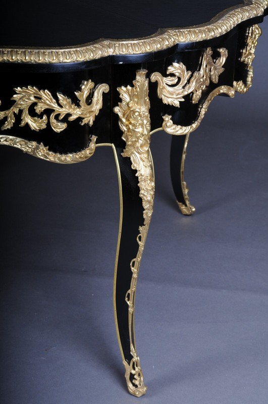 French Coffee Table In Louis XV Style From The 20th Century, Black Gold gallery