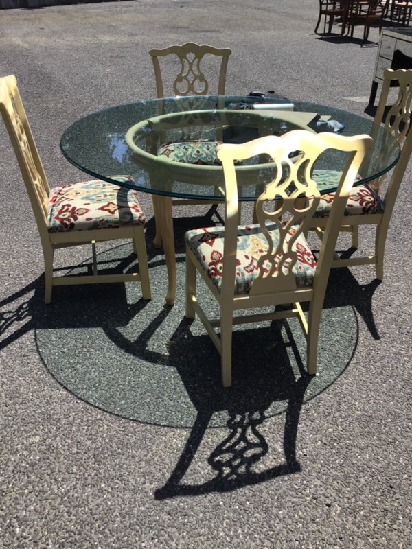 60” Dining Set - 5 Pieces Floral Pattern Chairs, Beautiful Vintage Set gallery