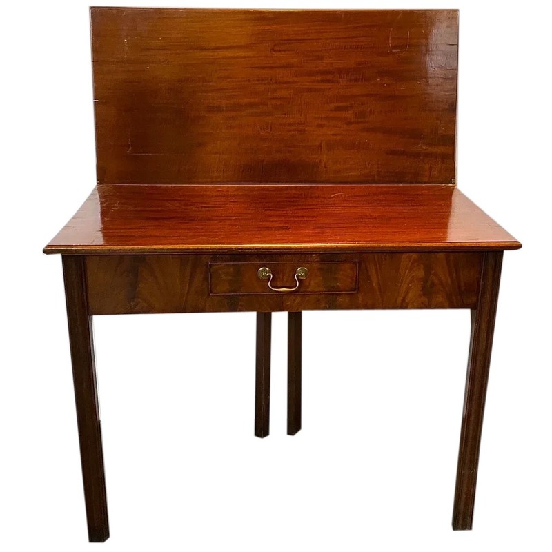 Antique English George III Mahogany Fold-Over Tea Table c. 1770