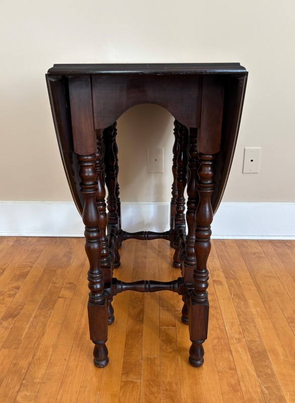 Drop Leaf Gate-leg Oval Table c. 1930s gallery