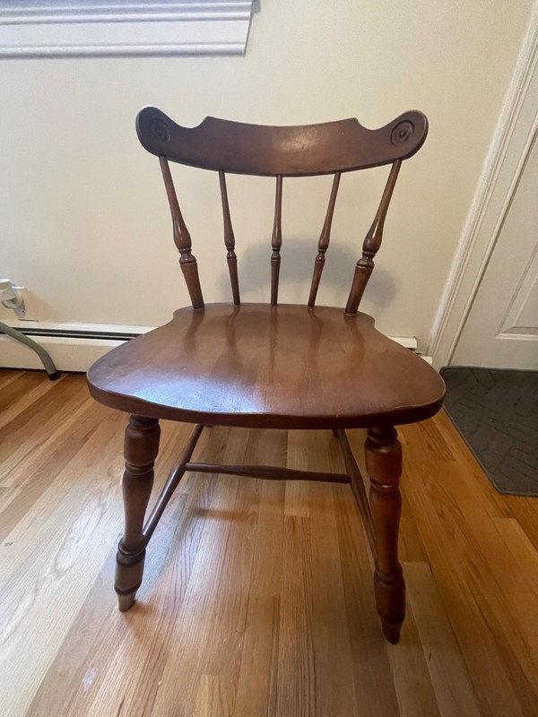USA Heirloom Maple Table 4 Chair Set Round Spindle Hale Company Vermont Vintage gallery