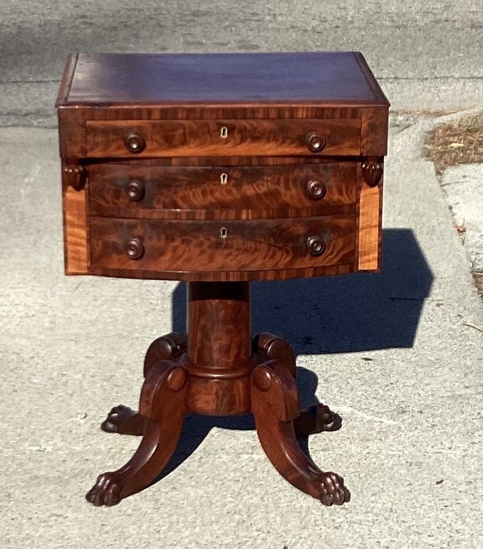 Federal/Empire 3 Drawer Work Lamp Side Table Mahogany