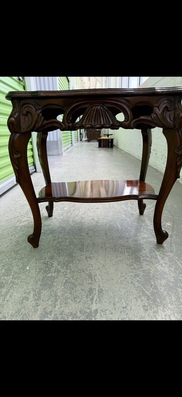 Mahogany Two-tier End Table with Carved Shell and Scroll Apron In French Style gallery