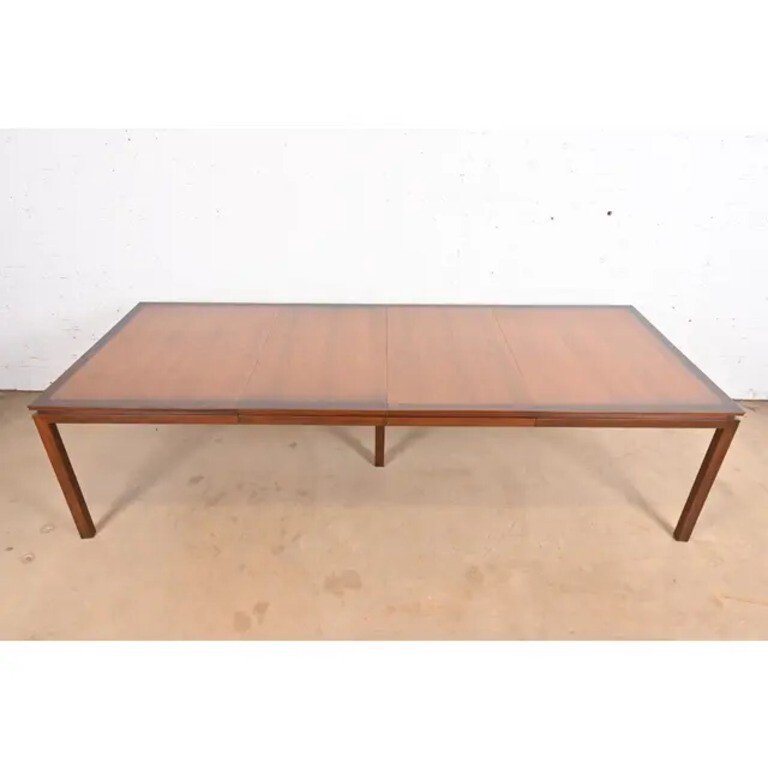 Edward Wormley for Dunbar Mid-Century Modern Walnut Dining Table, Refinished gallery