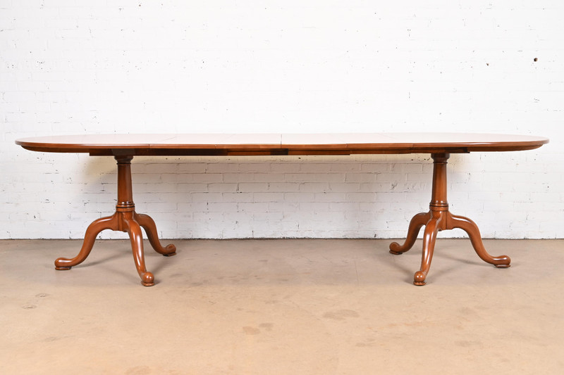 Henkel Harris Georgian Solid Cherry Wood Double Pedestal Extension Dining Table gallery