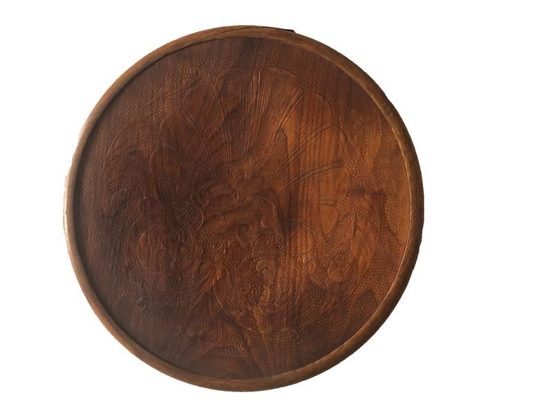 Antique carved wood table top 16 in. diameter with bent oak border