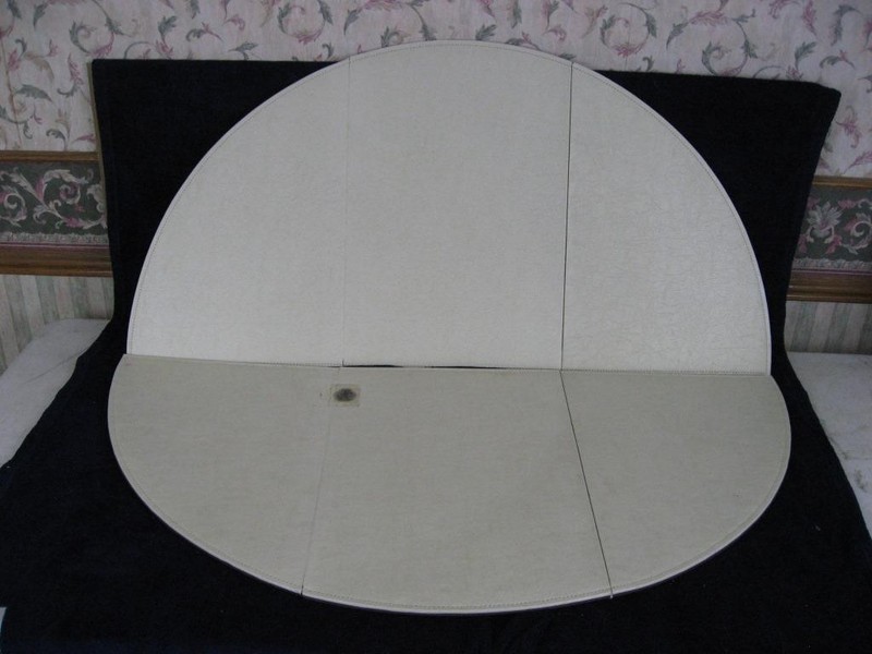 Broyhill Brasilia Round Dining Table Protector Pad gallery