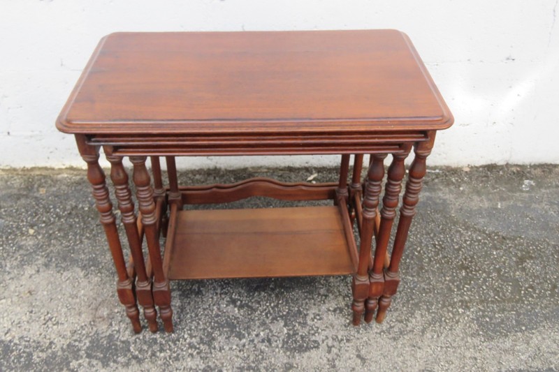 Early 1900s Mahogany Nesting Side End Tables Set of Three 6225 gallery