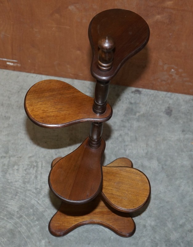 PAIR OF HARDWOOD WHATNOT ADJUSTABLE SIDE END TABLES CAKE STANDS DISPLAY STANDS gallery