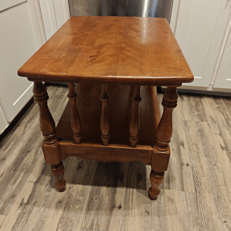 ETHAN ALLEN Heirloom Nutmeg Maple Colonial Early American 27” Tiered Accent End