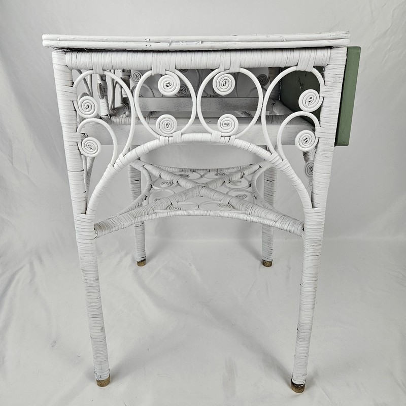 Vintage White Wicker End Table French Country Peacock Rattan Farmhouse Victorian gallery