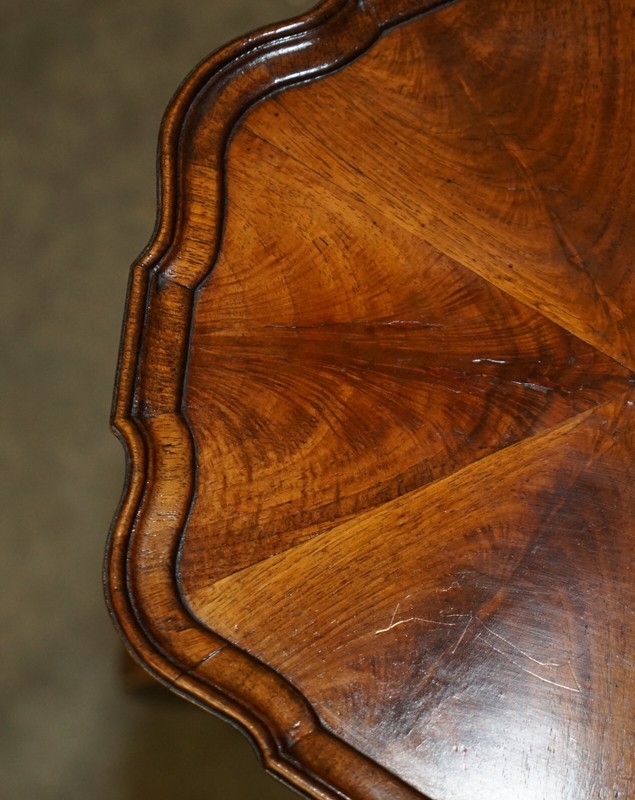 FULLY RESTORED ANTIQUE CHARLES TOZER OYSTER MAHOGANY TRIPOD SIDE END LAMP TABLE gallery
