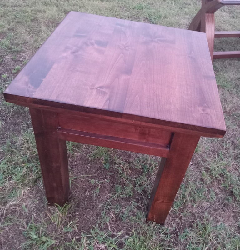 Solid Alder Wood End Table with Walnut Stain / Side Table (ET502) gallery