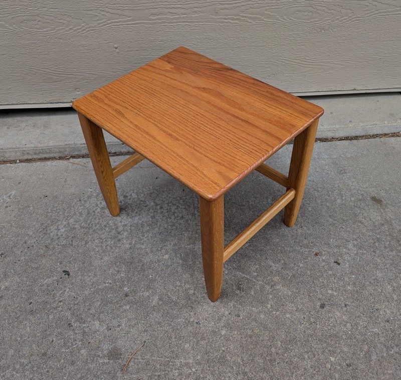 Vintage Mid Century Danish Modern Solid Oak Wood Side End Table D54 gallery