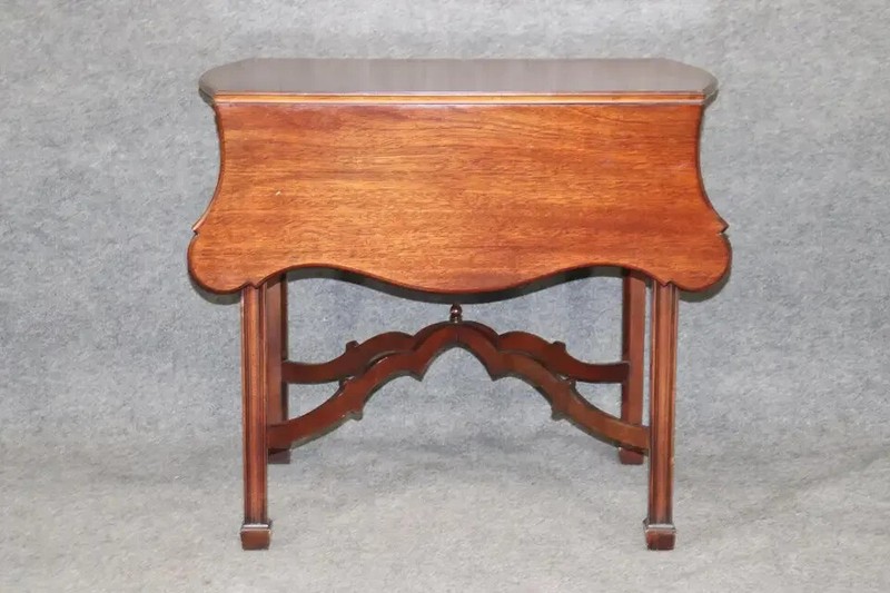 Mahogany Kindel Winterthur Collection Chippendale Drop Leaf Table gallery