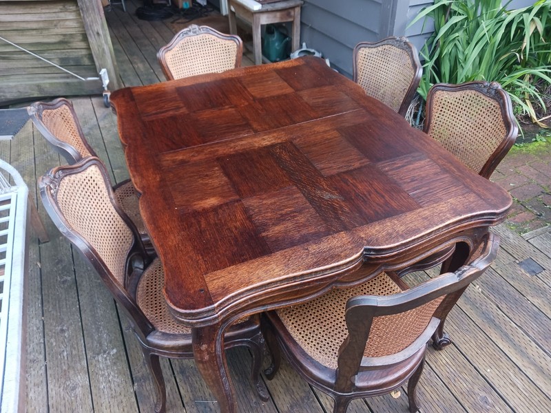 ANTIQUE FRENCH PARQUETRY DRAW LEAF TABLE AND CHAIRS LOUIS XV 19TH CENTURY IMPORT