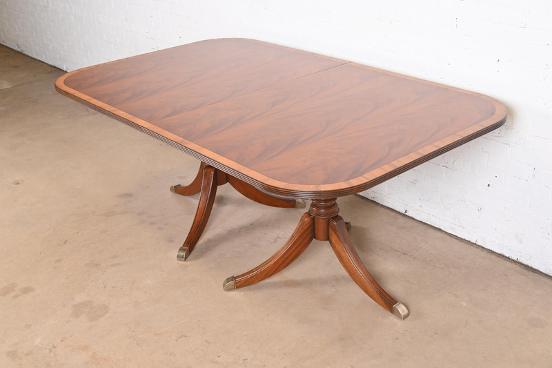Ethan Allen Georgian Banded Flame Mahogany Double Pedestal Dining Table gallery