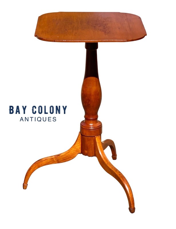 ANTIQUE FEDERAL PERIOD CHERRY CANDLESTAND / END TABLE WITH OVOLO TOP gallery