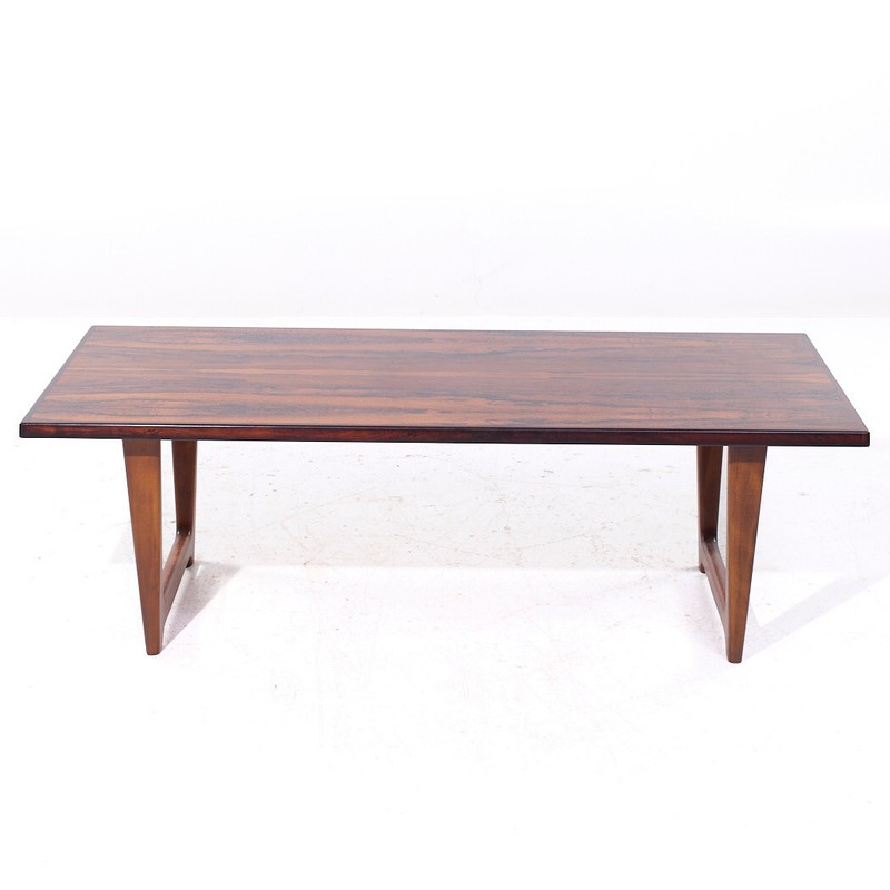Peter Hvidt Style Mid Century Danish Rosewood Coffee Table gallery