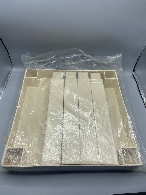 Vintage Mod 1970s 16” Square Cream Plastic Parsons Accent Table Legs READ DESC gallery