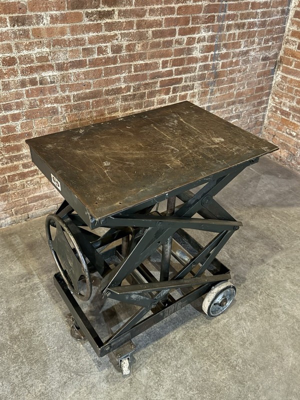 VINTAGE INDUSTRIAL HI-LOW LIFT CART / PLATFORM TABLE gallery