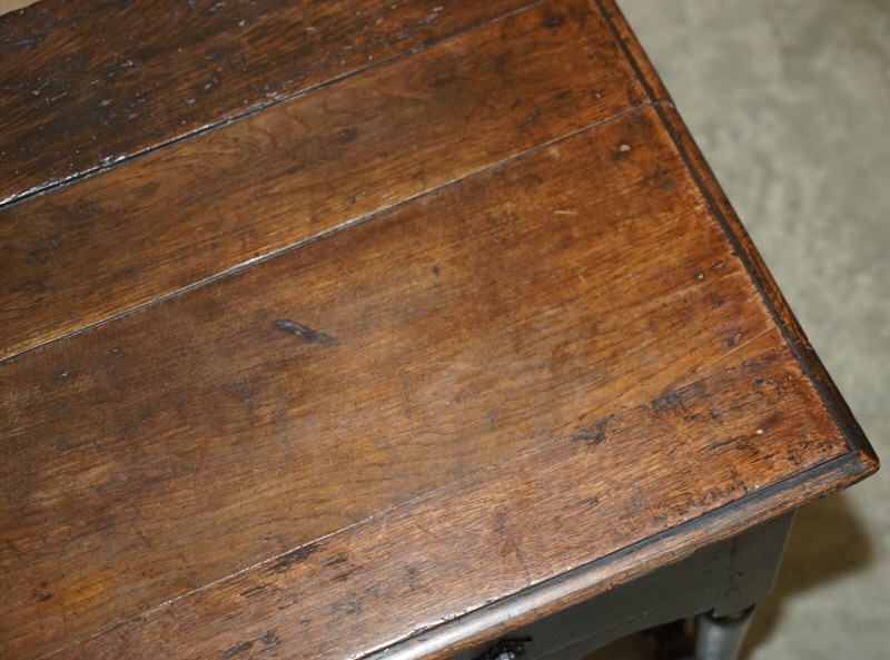 17TH CENTURY ANTIQUE CHARLES II FLEMISH OAK SIDE TABLE WITH SINGLE DRAWER gallery