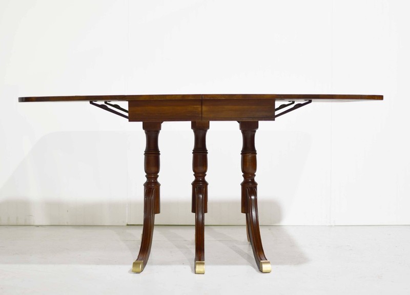 Mid Century Regency Style Mahogany Drop-Leaf Dining Table with Brass Capped Feet gallery