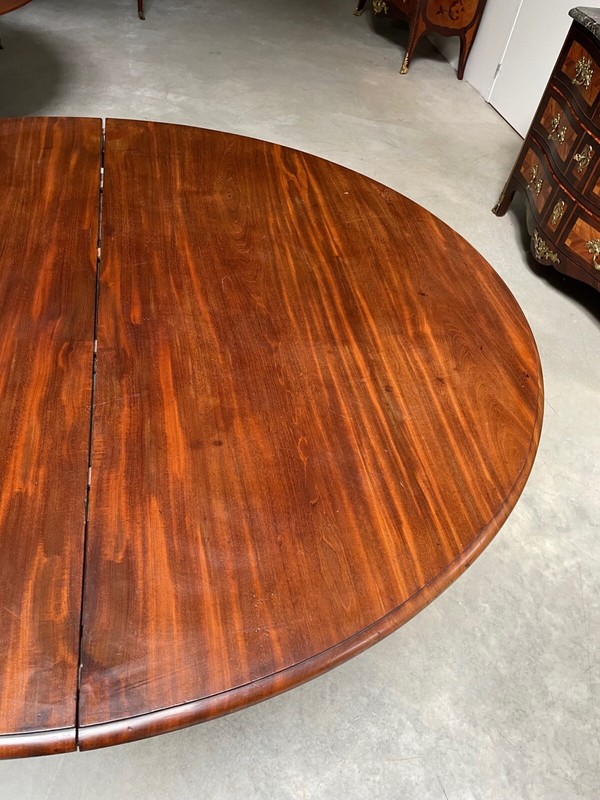 Napoleon III Dining Pedestal gallery