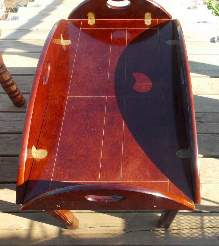 Cherry Butler’s Coffee Table with Serving Tray (CT-31)