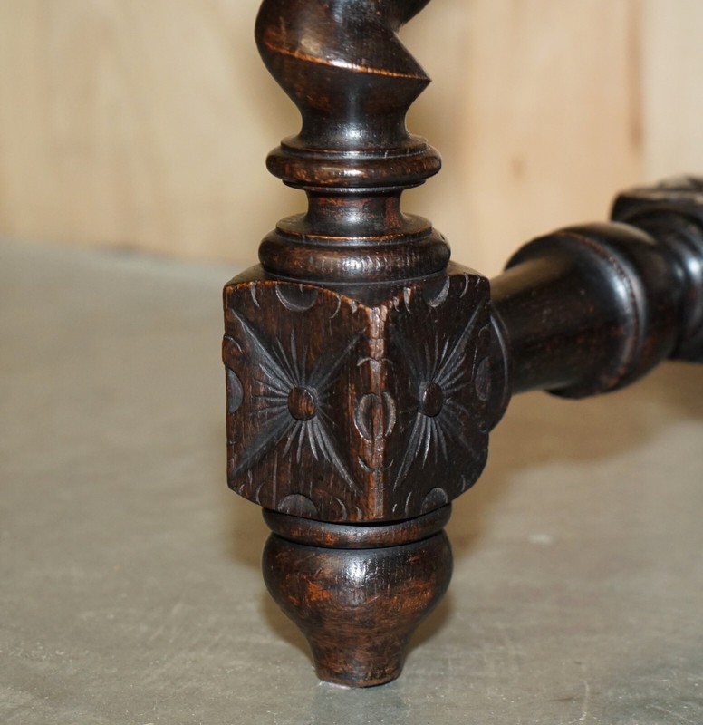 LOVELY ANTIQUE LATE VICTORIAN GOTHIC REVIVAL BARLEY TWIST LEG HALL TABLE OR DESK gallery