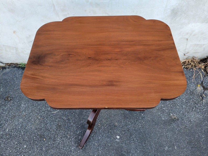 Antique Federal Sheraton Style Mahogany Tilt Top Tea Table Candle Stand gallery