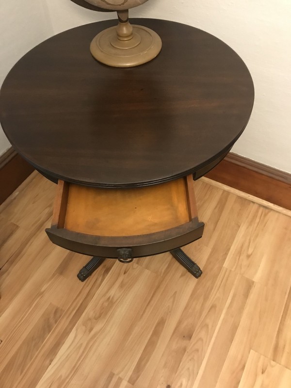 Round Antique Table with Drawer Mahogany Stain Refinished Duncan Phyfe legs gallery