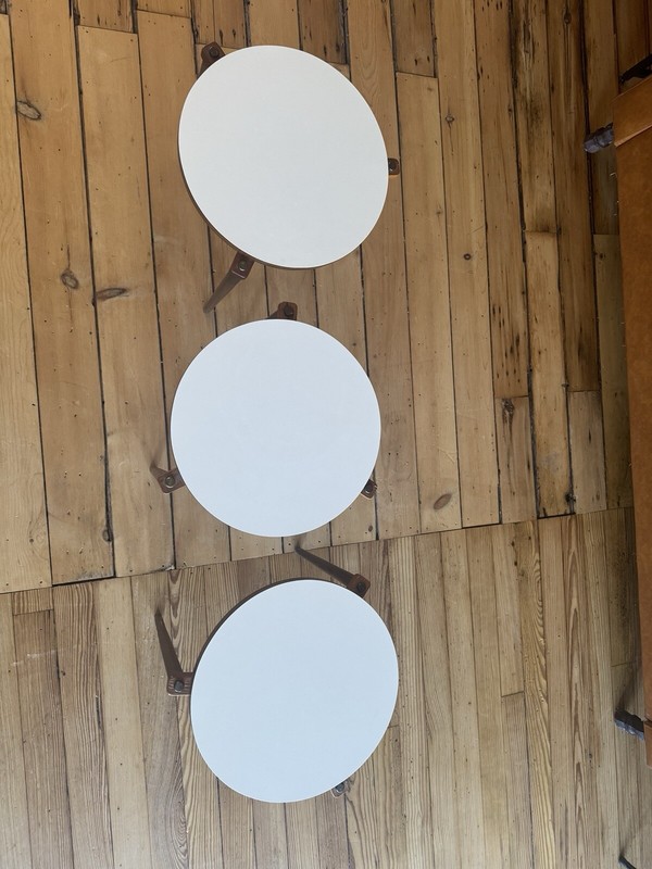 Mid Century Modern Circular White Top Nesting Tables - Set of 3 gallery