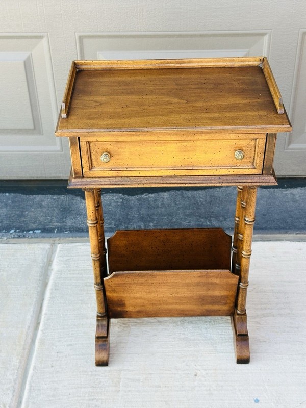 Beautiful Vintage Mid Century Modern Brandt End Side Table with Magazine Rack!