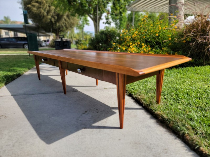 Mid Century Bassett "surfboard" coffee table *RESTORED*STUNNING* gallery