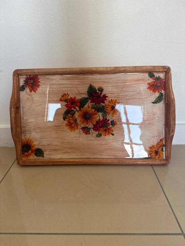 arts and crafts breakfast table